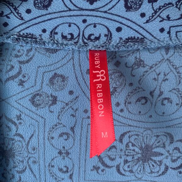 Ruby Ribbon Blue Floral Cardigan or Wrap Top Ruffle Sleeve Size Medium - Picture 8 of 13